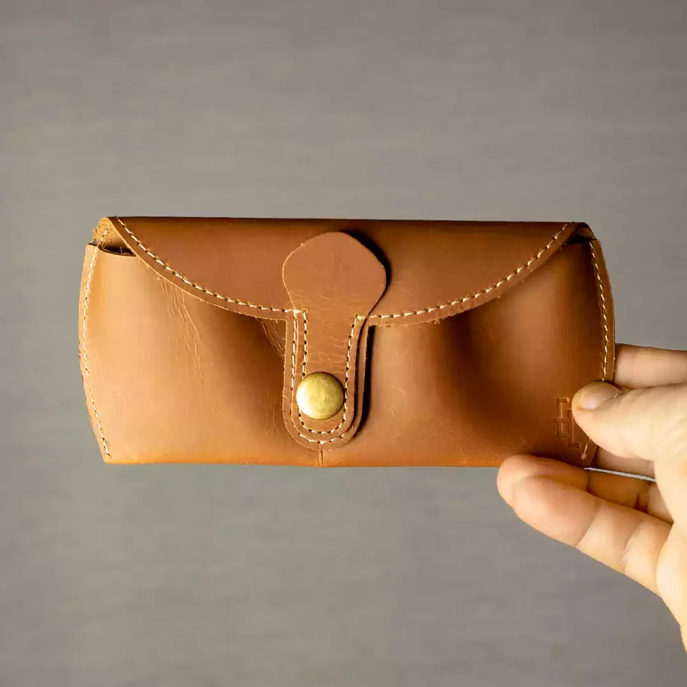 eyewear case 1000x1000